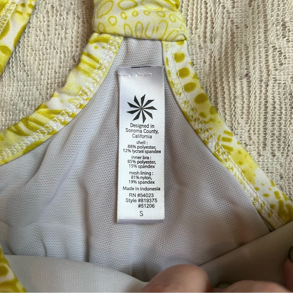 Athleta patterned mandala racerback tank - Picture 3 of 9